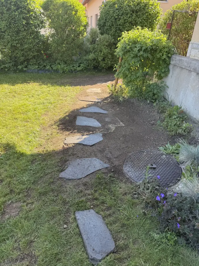 Mise en place des matériaux de remblai sur un chantier de réseaux
